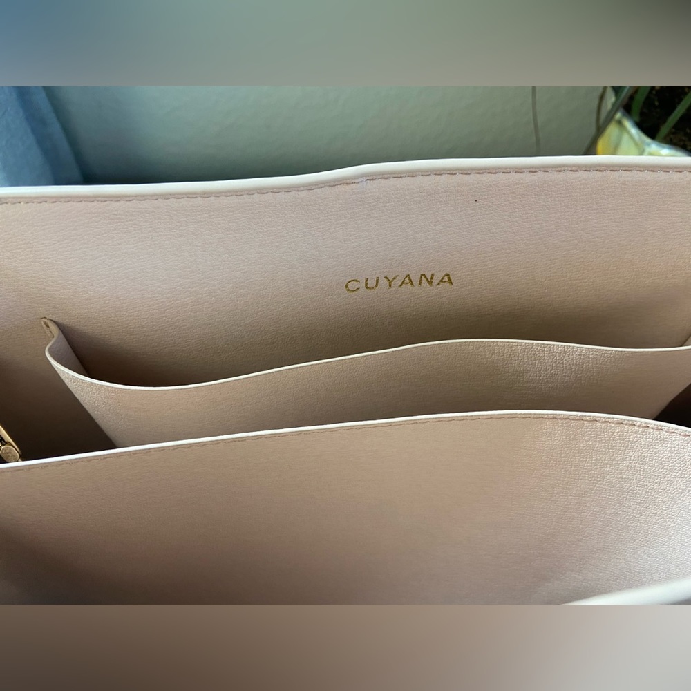 Cuyana Tote Organization Insert in Blush - Picture 5 of 9